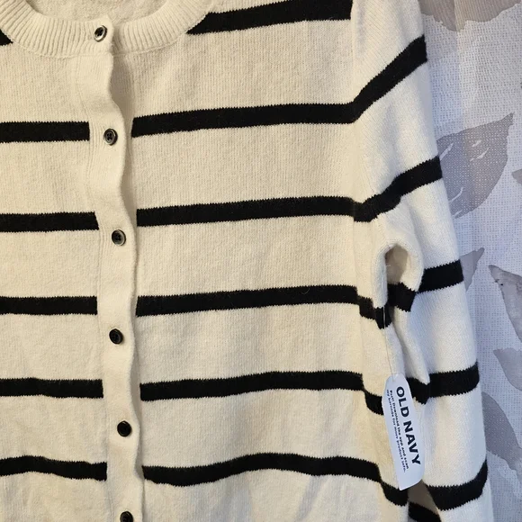 Old Navy Cotton Black White Striped Long Sleeve Button Up Cardigan Sweater M NWT - Picture 3 of 7